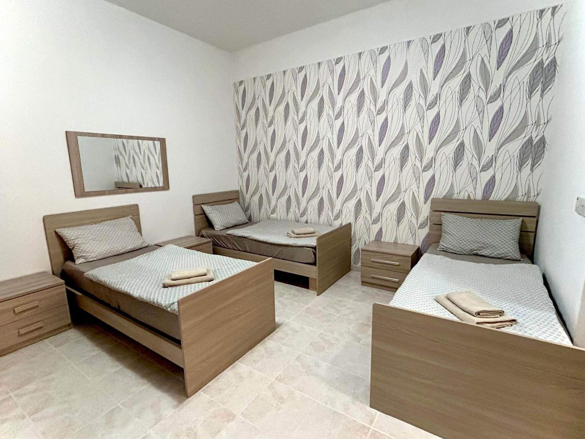 Arzella - Spacious Two Bedroom Apartments Xlendi Exterior photo