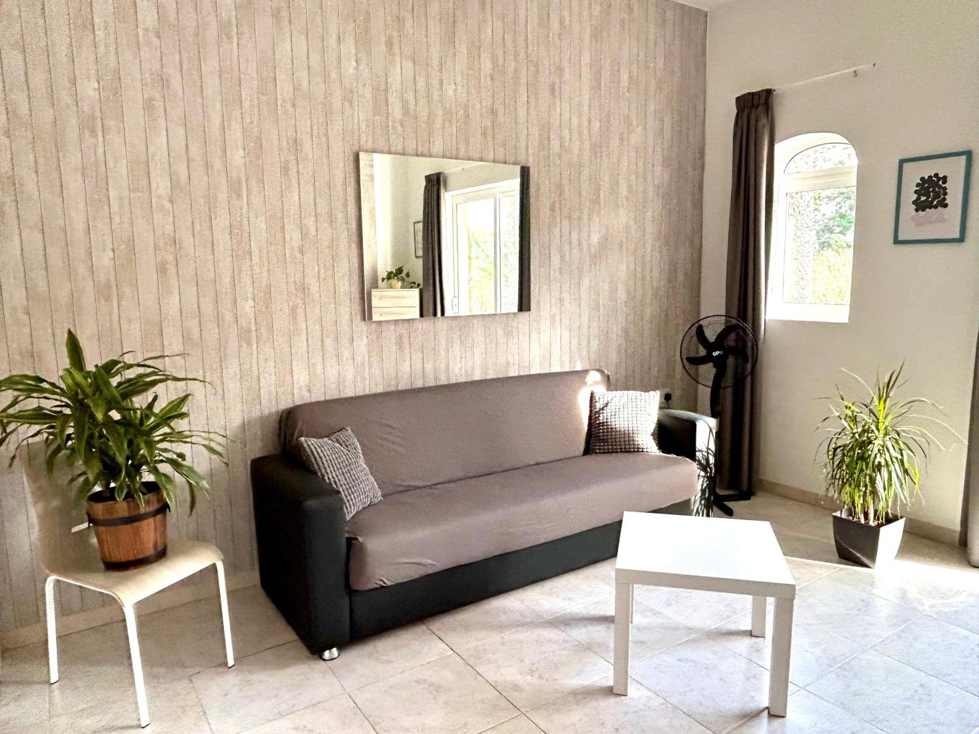 Arzella - Spacious Two Bedroom Apartments Xlendi Exterior photo